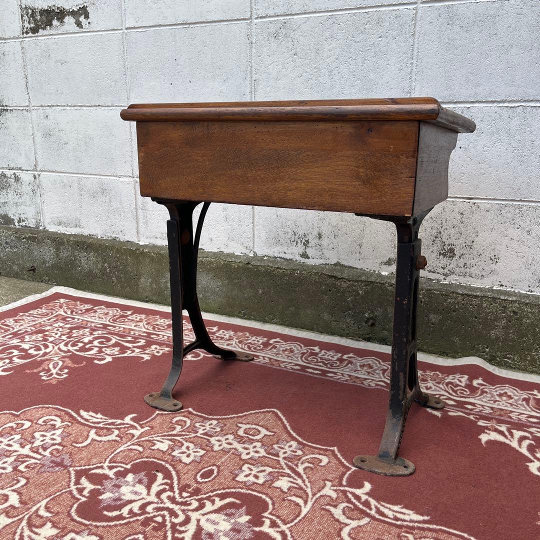 USA製 ビンテージ品◾️鉄脚アイアンレッグ×木製天板 スクールデスク 机
