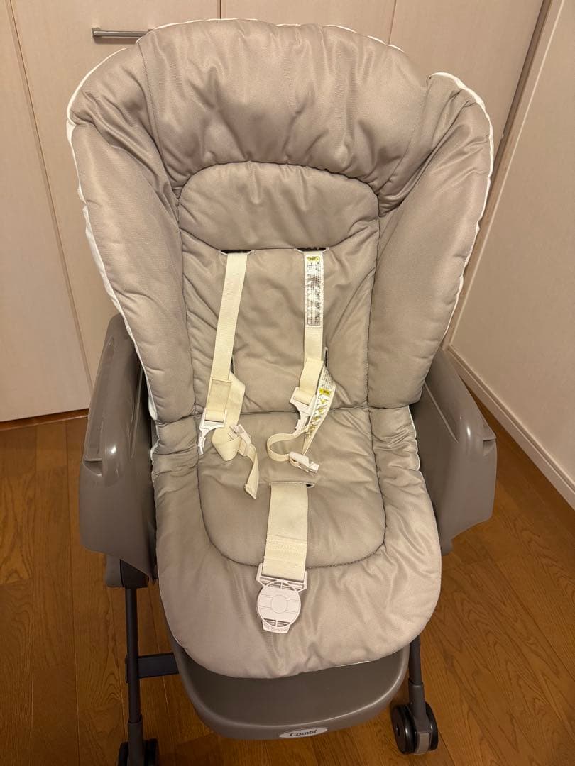 Combi ネムリラFitAQ