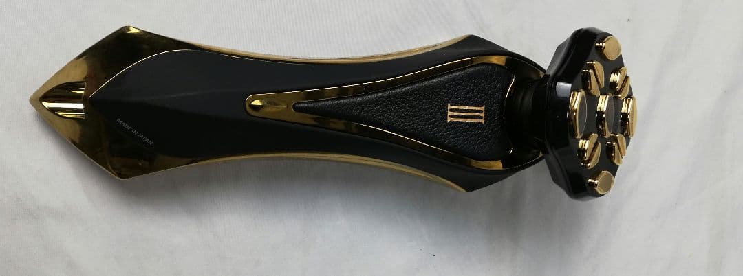 ARTISTIC&CO. ZeusⅢ -ゼウスⅢ ゼウススリー　美顔器