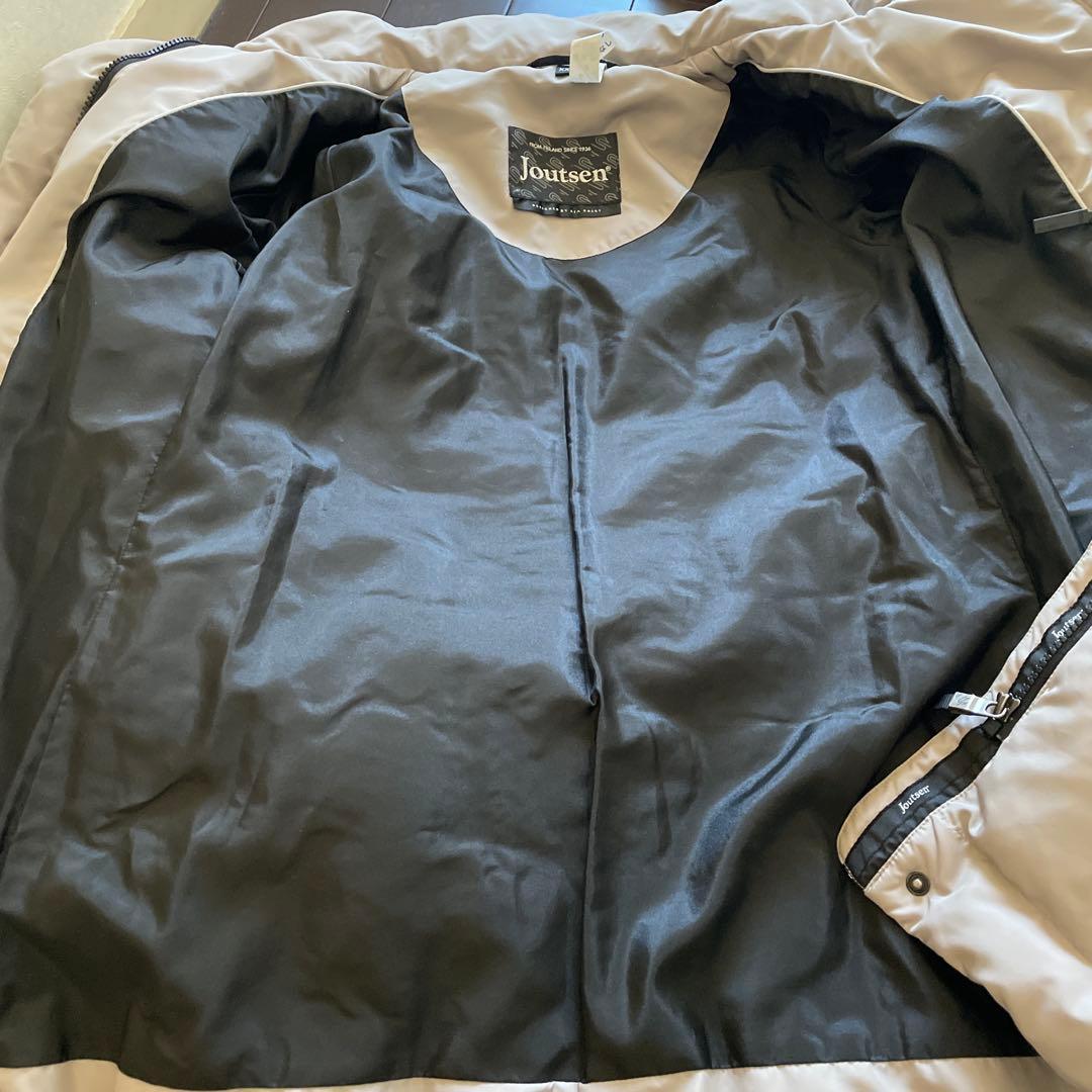 もふもふ【美品】Joutsen フード付きダウンジャケット XXS