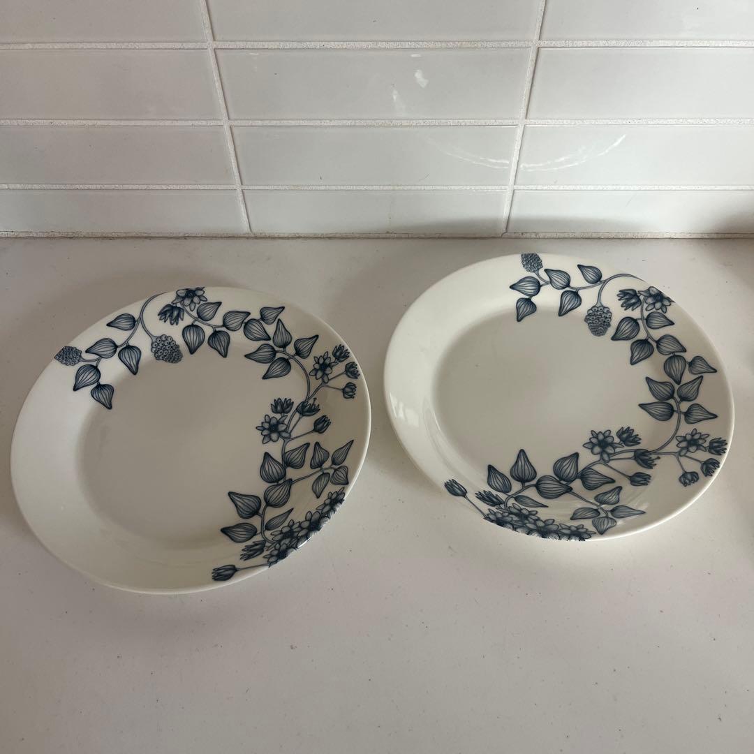 ArabiaアラビアRunoルノウインタースター　プレート26cm 2枚