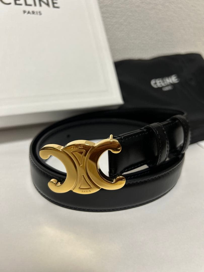 セリーヌ トリオンフ ベルト 70 レザー ブラック 本革 ゴールド金具