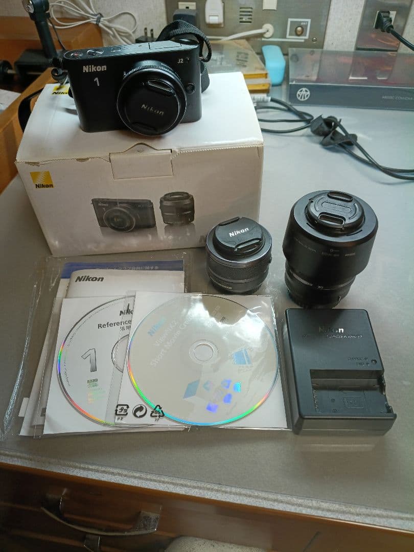 Nikon 1 J2ダブルズームキット