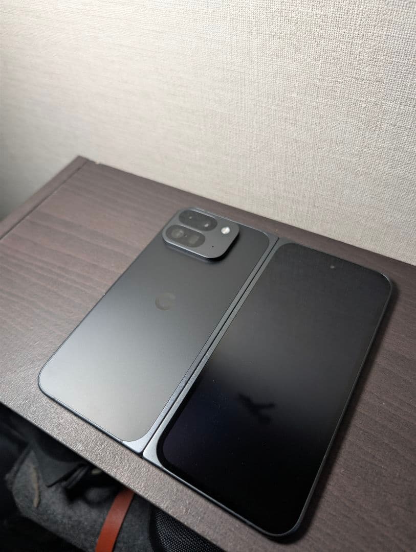 Pixel 9 Pro Foldブラック（美品）純正ケースおまけ付き！