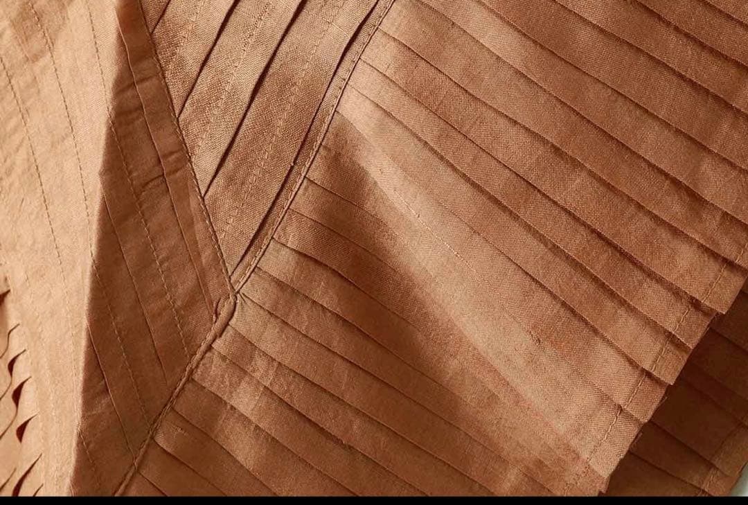 ブノン　Khadi Silk Raffle Collar