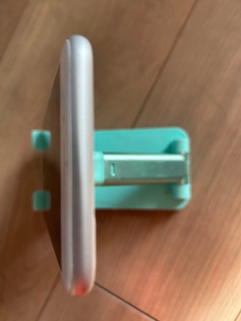 iPhone 8 Plus 本体 バッテリー100% 64GB SIMフリー