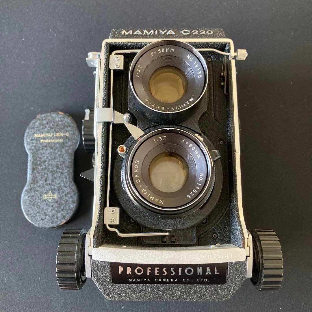 【美品】MAMIYA C220 80mm 3.7 マミヤ 二眼レフカメラ