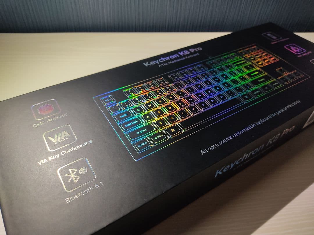 Keychron K8 Pro(青軸)+純正キャリングケース+純正パームレスト