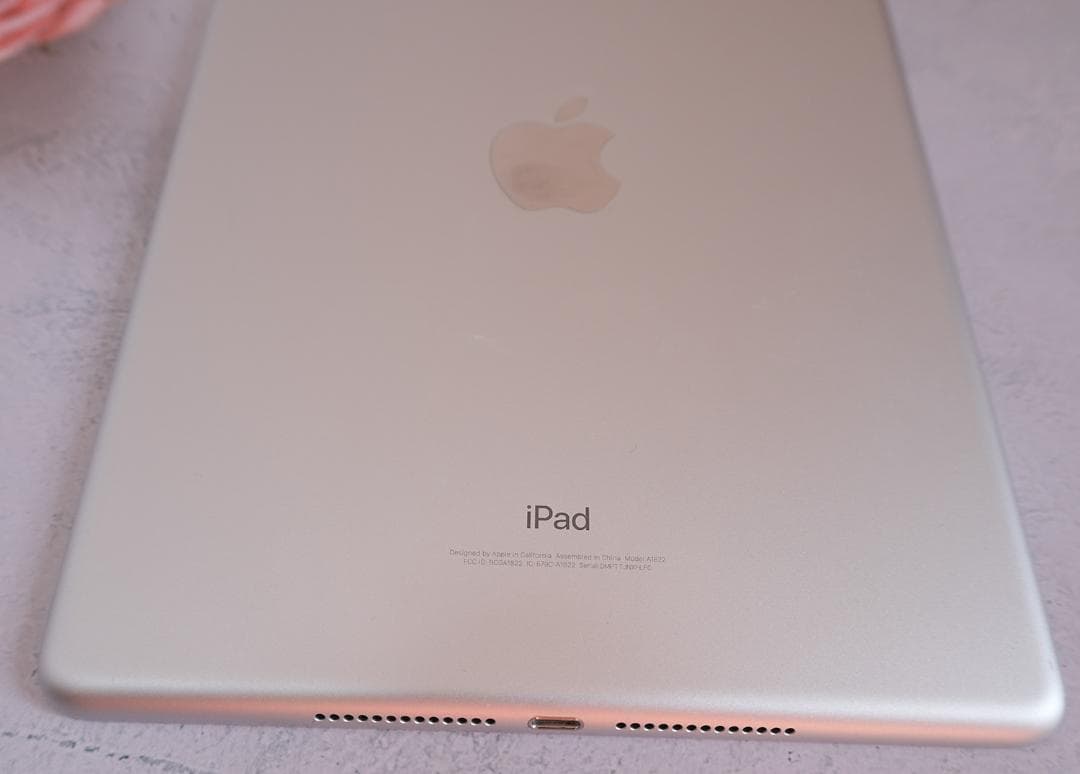 iPad 第5世代 32GB Wi-Fiモデル 画面きれい 未設定 動作確認済