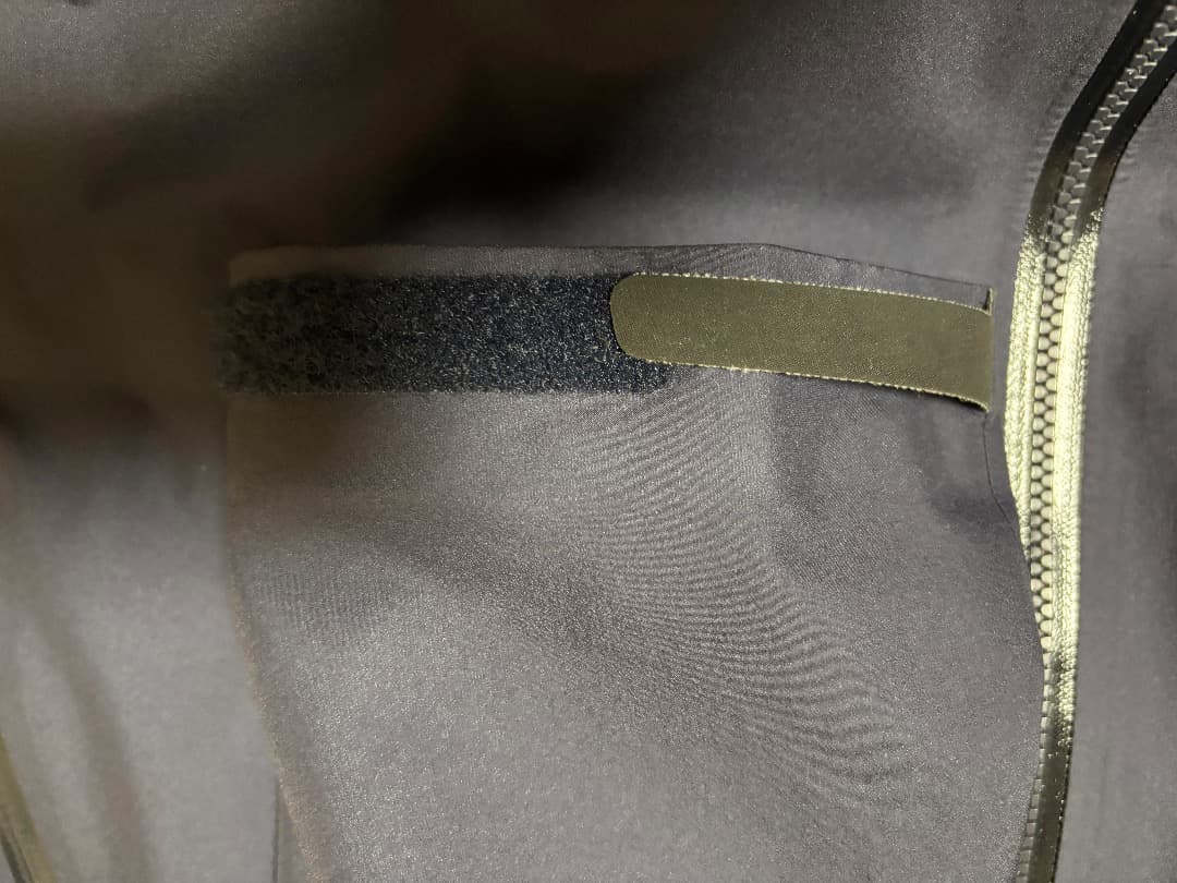 2023年モデル アークテリクス ベータジャケット　ブラックサファイア