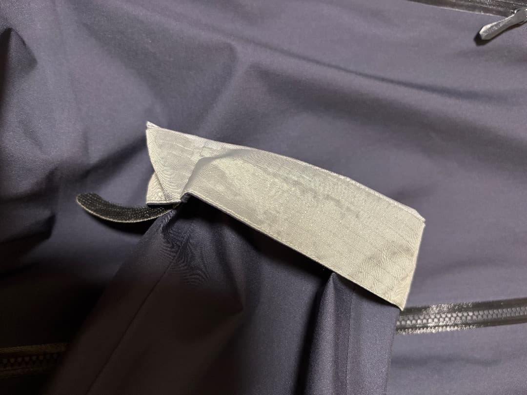 2023年モデル アークテリクス ベータジャケット　ブラックサファイア