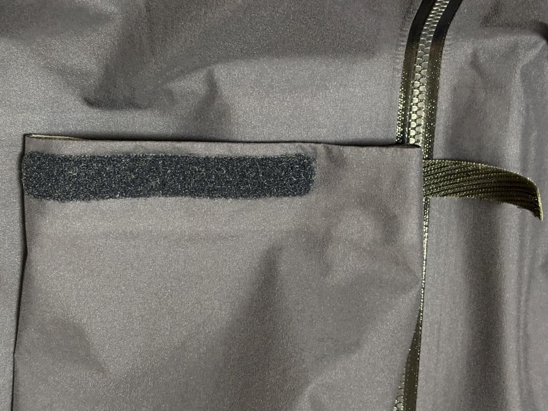 2023年モデル アークテリクス ベータジャケット　ブラックサファイア