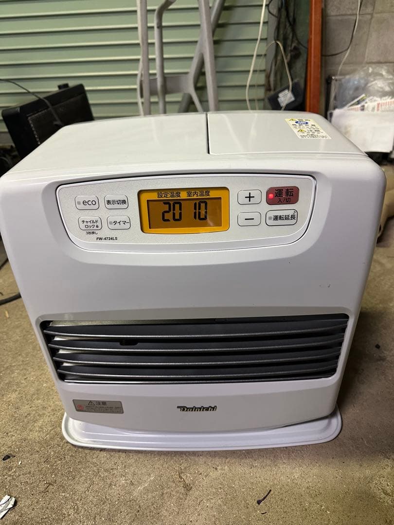ダイニチ石油ファンヒーター 24年製　美品
