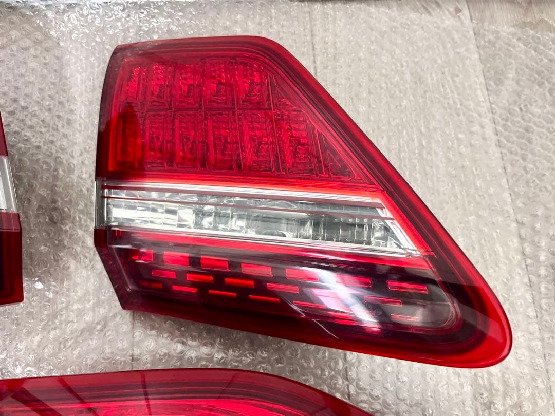 200 クラウン ロイヤルテール