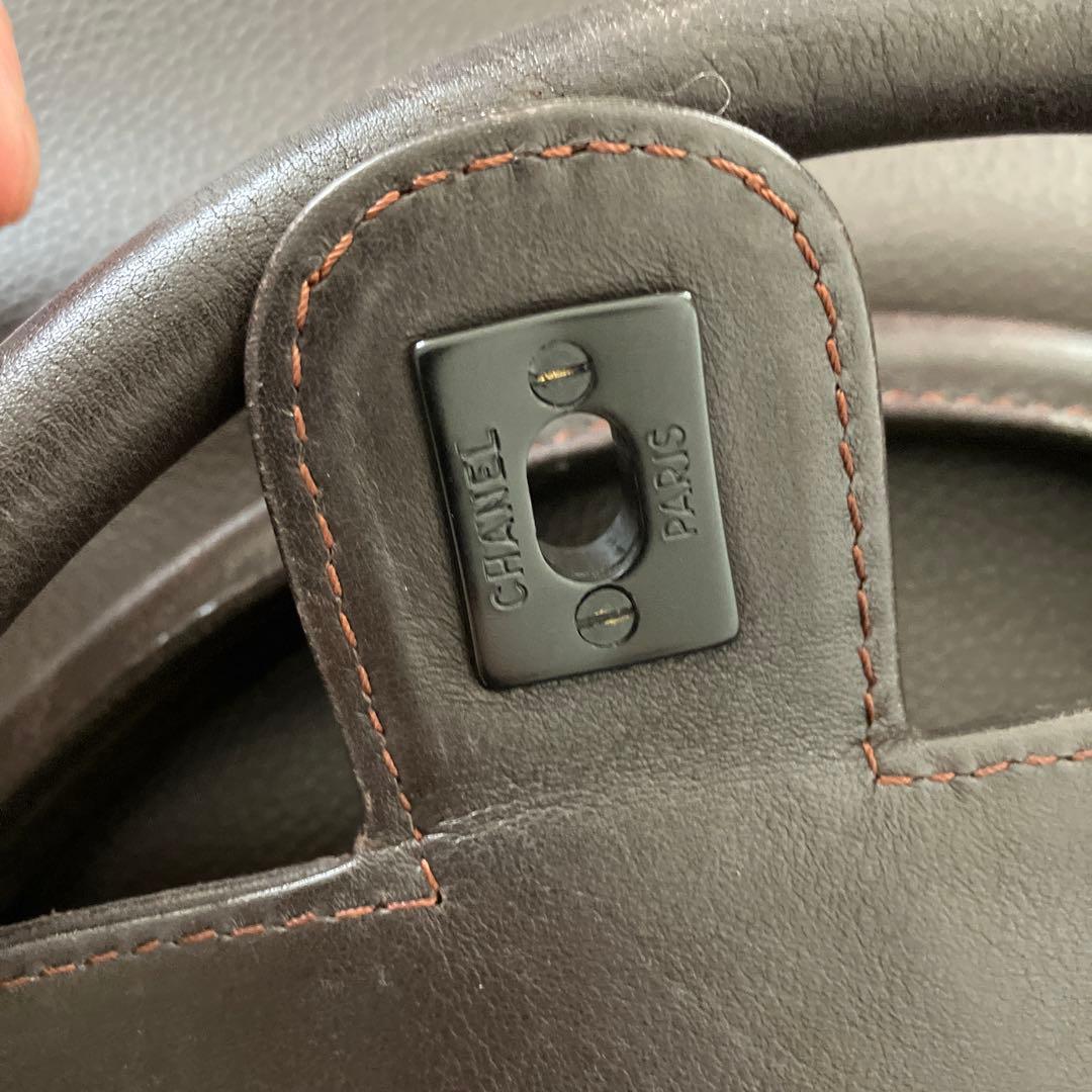 シャネルターンロックラムスキンボストンショルダービジネスバッグ大ブラウン