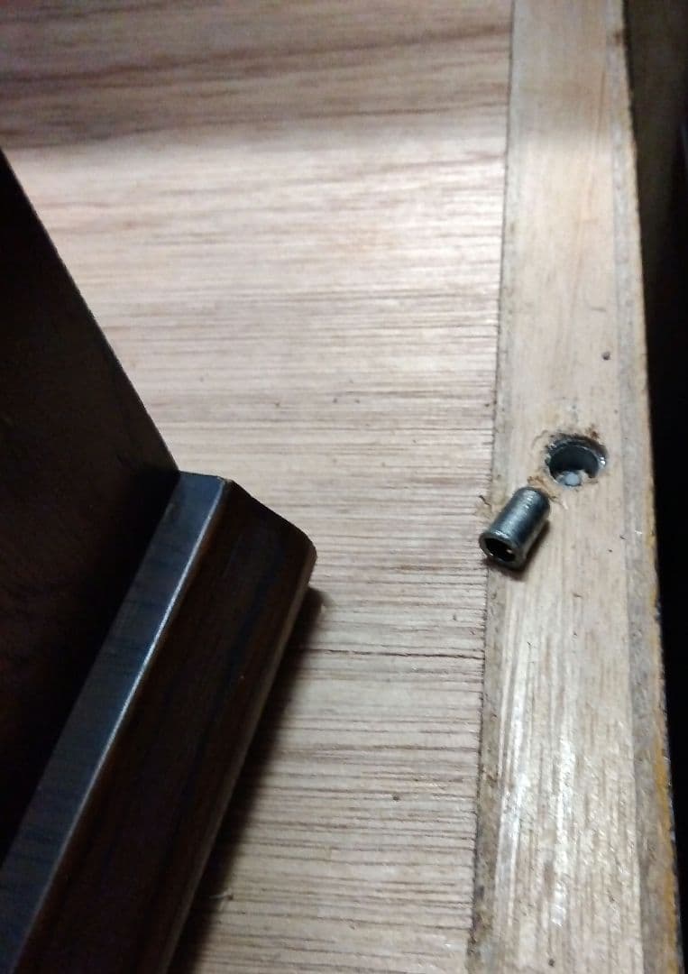 北川知加子　クラシカルアンティーク調　食器棚　カップボード