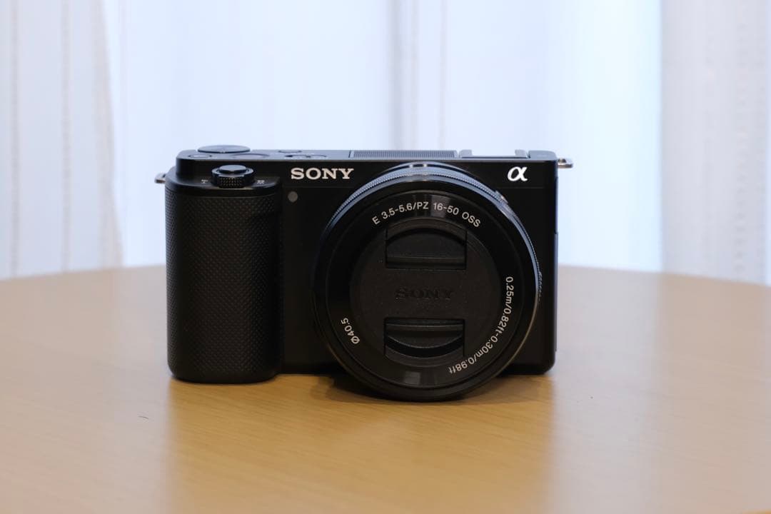 【超美品】SONY ZV-E10L ズームレンズキット + 専用グリップ