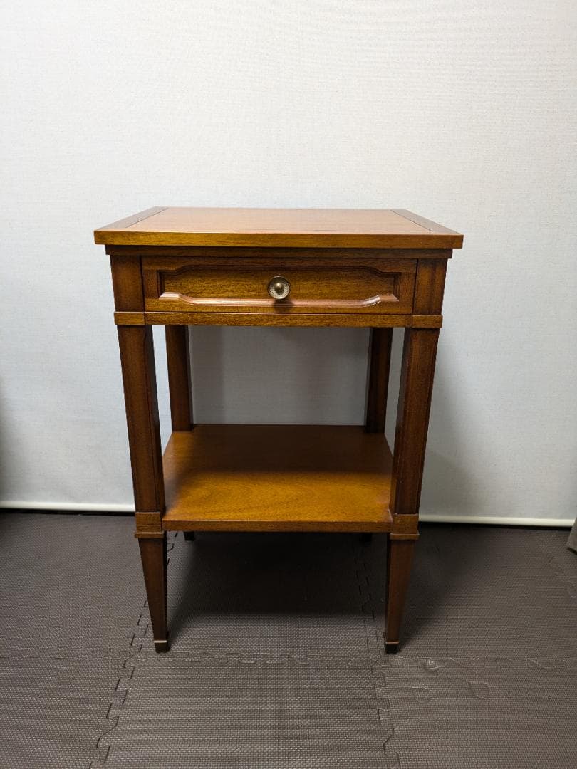 リリー ドレクセルヘリテイジ トライユン サイドテーブル マホガニー