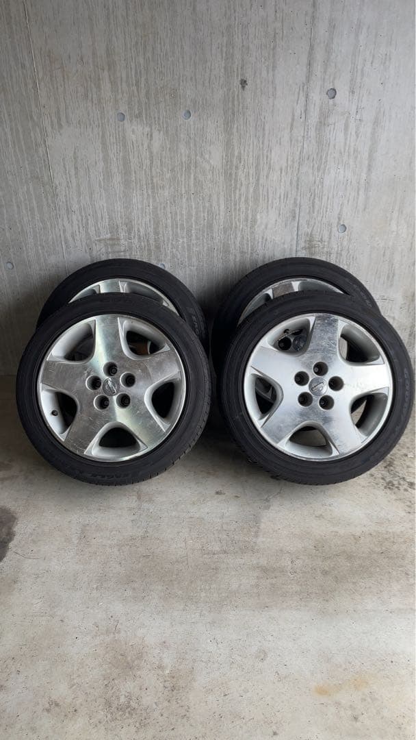 日産　Y34セドリック純正ホイール　17インチ