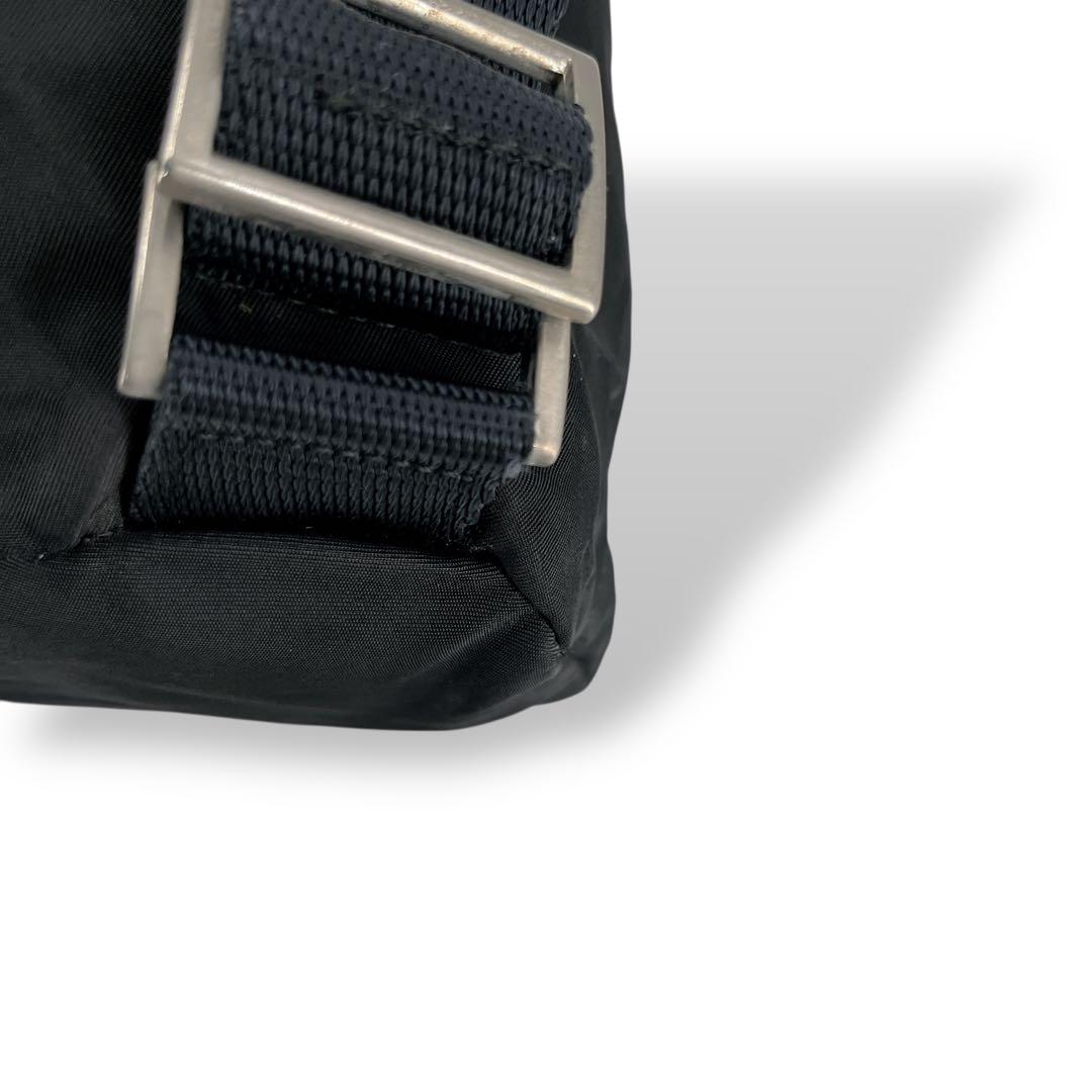 鑑定書付　プラダ　ミニリュック　巾着　三角ロゴ　バックパック　ブラック　ナイロン