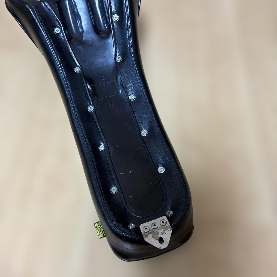 disk ハーレー社外カスタムシート　ホットドッグ製 06以降ダイナモデル