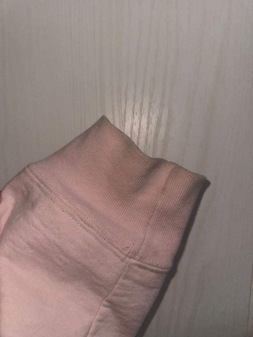 supremeピンクパーカー