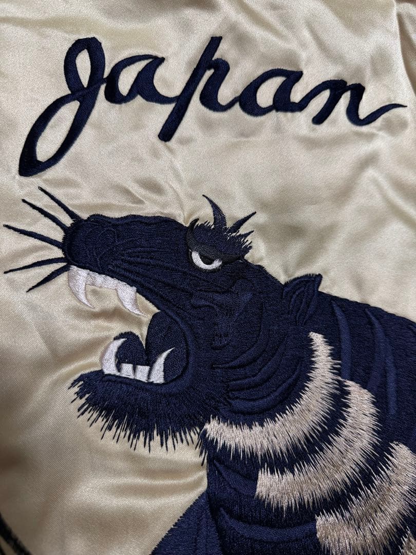 ２面用 テーラー東洋 虎 鷹 日本限定 スカジャン サテン vintage