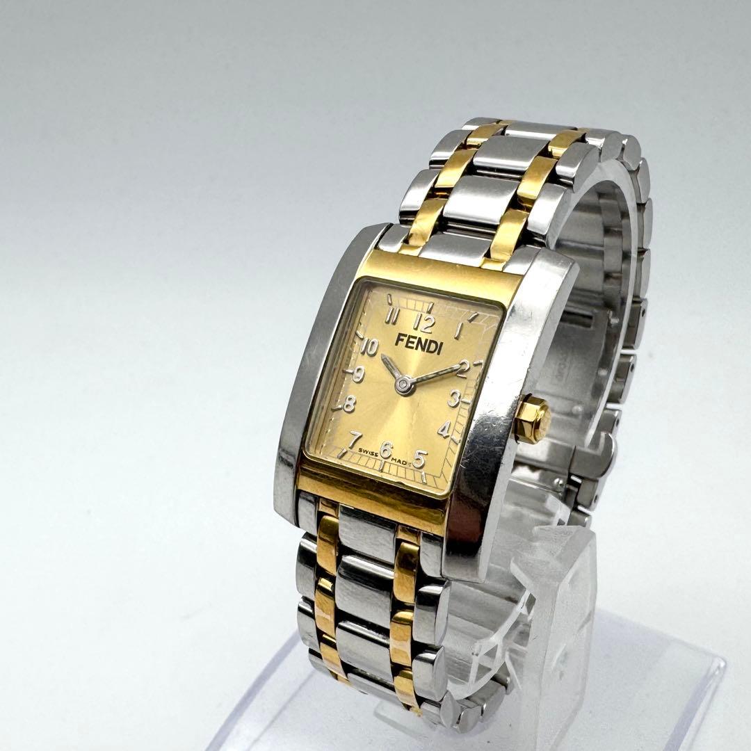 美品 電池交換済 フェンディクォーツ 7000L クラシコ スクエア ゴールド