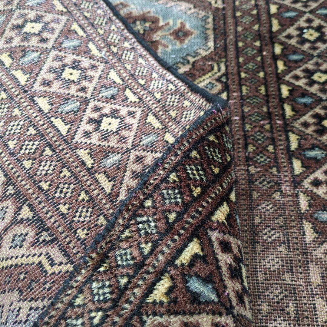 ヴィンテージラグ　パキスタン　トライバルラグ　手織り絨毯