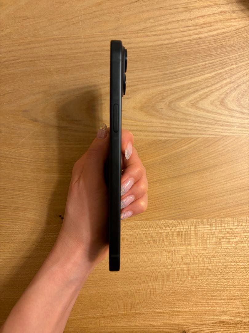 Apple iPhone 15 Plusブラック 本体　SIMフリー