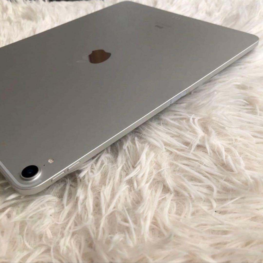 【年始割】iPad Pro 12.9 第3世代 64GB 【すぐ発送】