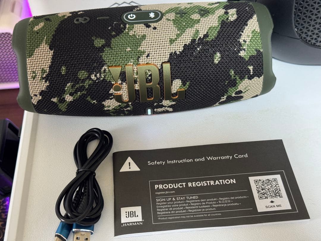 JBL Charge 5 ワイヤレススピーカー