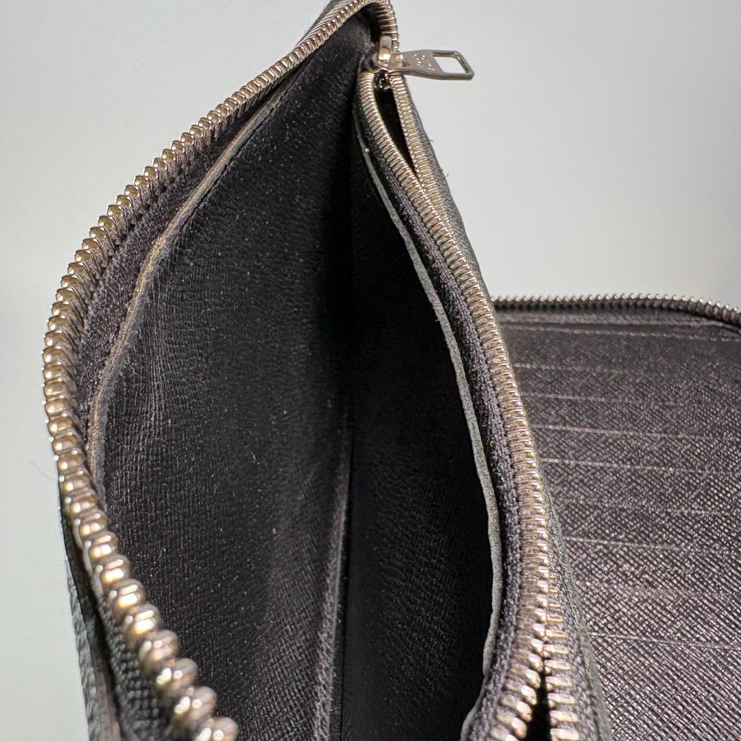 ルイヴィトン ダミエ グラフィット 長財布