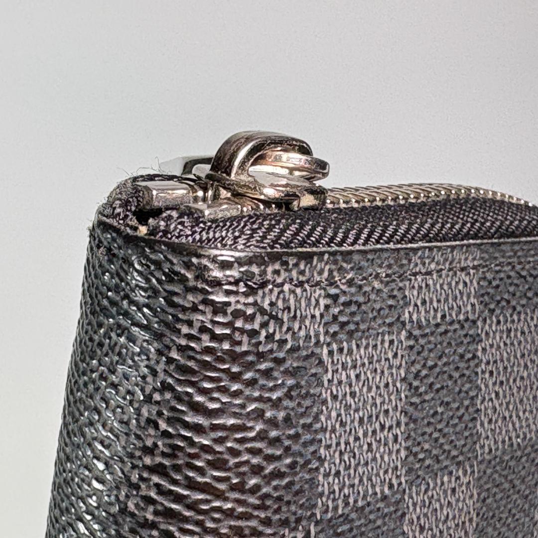 ルイヴィトン ダミエ グラフィット 長財布