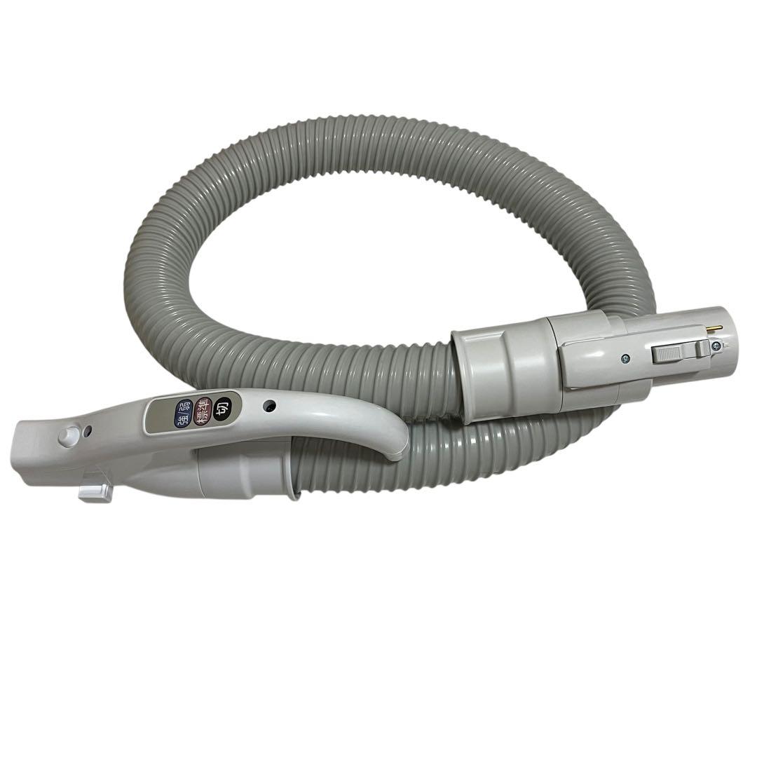 日立　紙パック式　掃除機　クリーナー　かるパック　CV-KV70M 2025年製