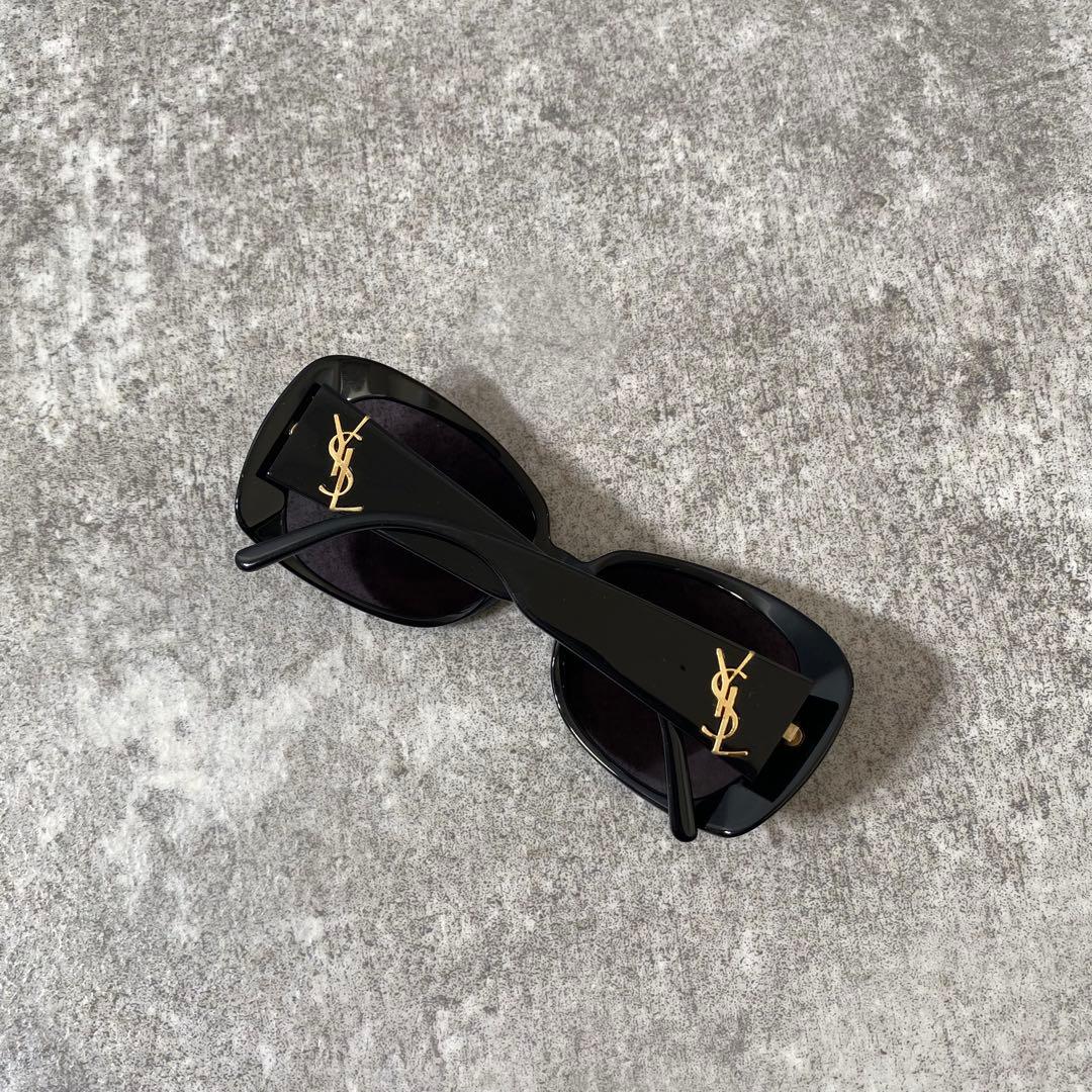 YSL イブサンローラン　サングラス　カサンドラ　ロゴ金具　ブラック　黒