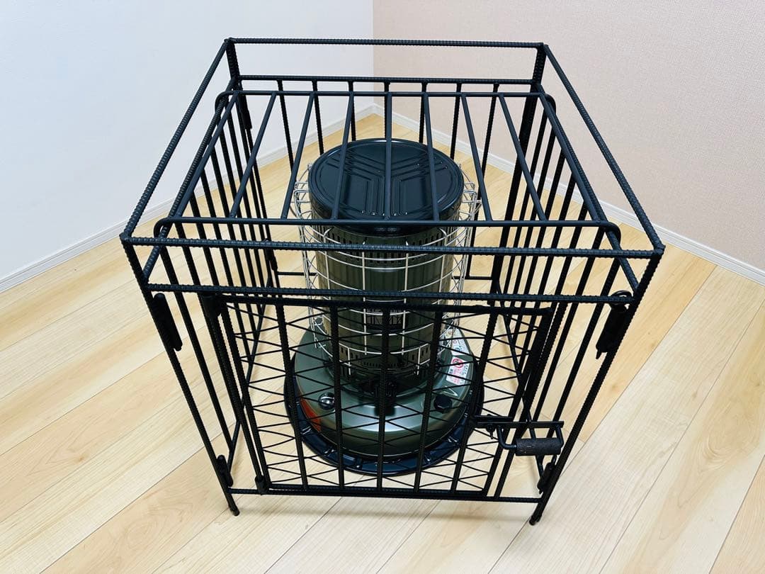 トヨトミ KS-67H ストーブガード 菱形デザイン 異形鉄筋無骨 ハンドメイド