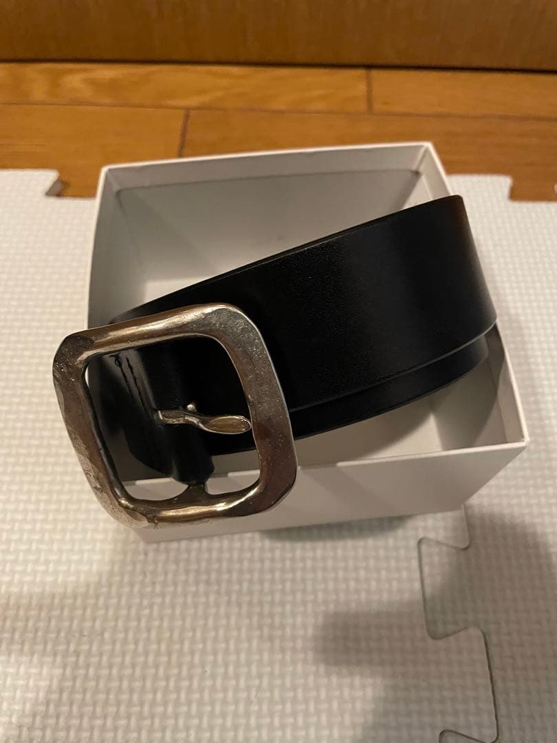 あ*引様 The Letters HAMMERED BUCKLE BELT