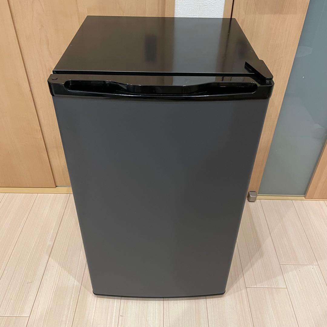 マクスゼン 60L 1ドア 前開き冷凍庫 右開き JF060HM01WH 23年