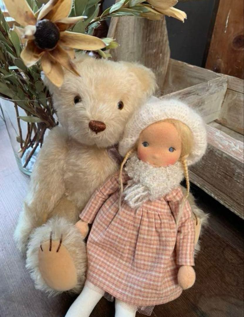 アーティストドール　ロシア 作家様　ウォルドルフ人形　コレクター 人形 ドール