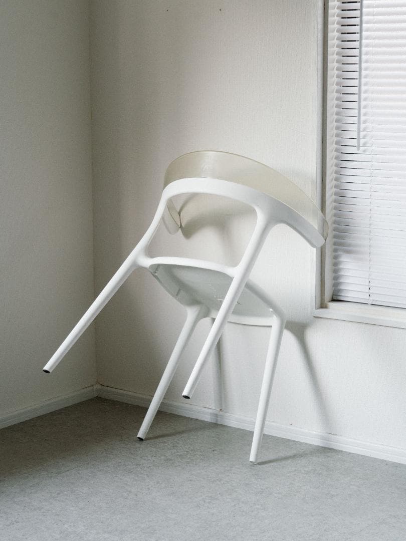 PAPATYA\"LUNA\" chair 廃盤 デザイナーズチェア　モダン