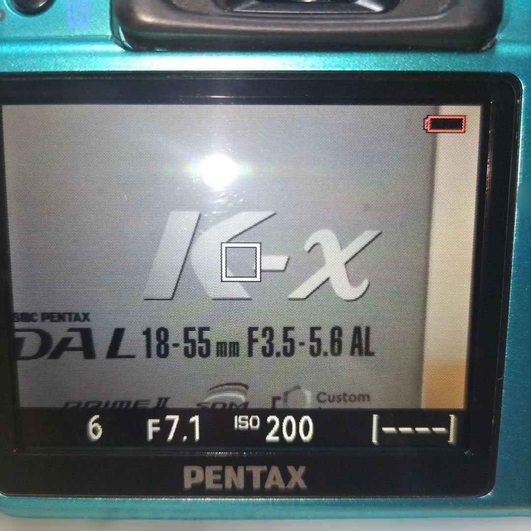 美品　PENTAX K-x レンズキット　ライトグリーン　希少カラー　単三電池