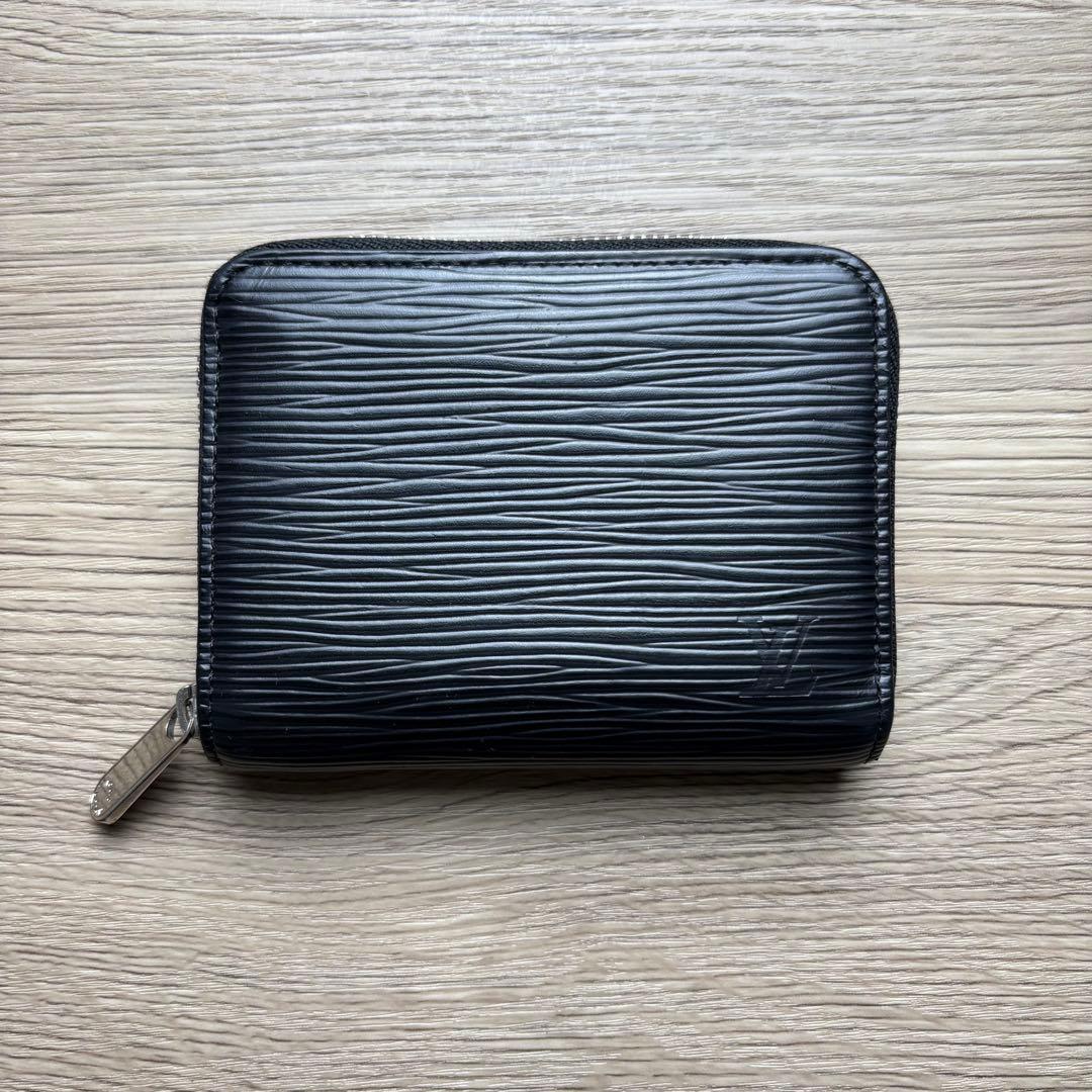 ルイヴィトン エピ ジッピーパース
