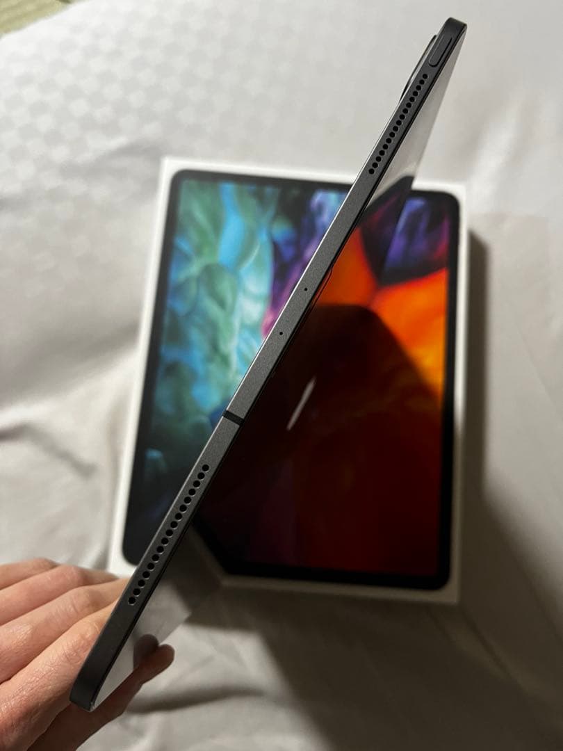 ipad pro 12.9 第4世代 cellularモデル 128GB