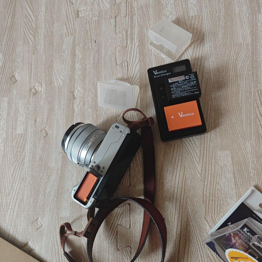 Fujifilm X-A7 デジタルカメラ シルバー