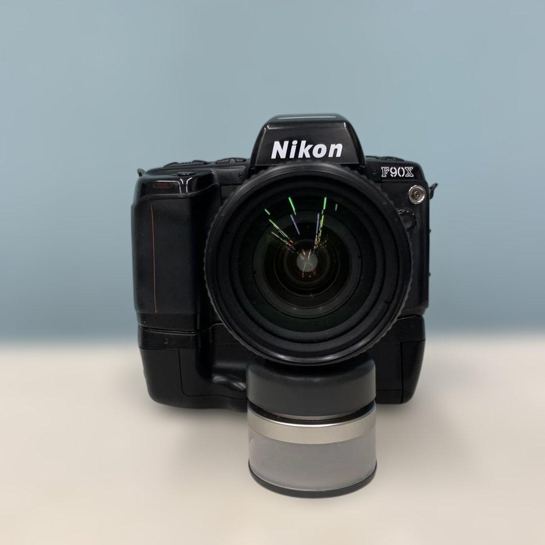 ニコンF90 28/105付き