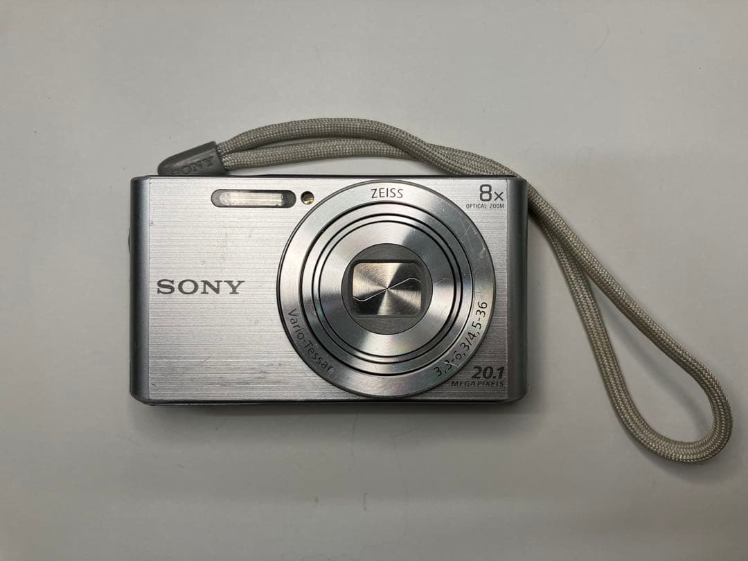 SONYサイバーショット DSC-W830 デジタルカメラ　シルバー【4582】