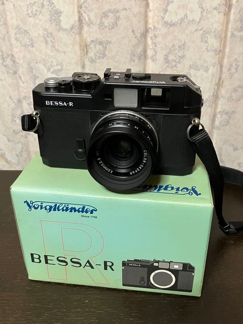 「レンズと箱付き」 Voigtländer BESSA-R フィルムカメラ