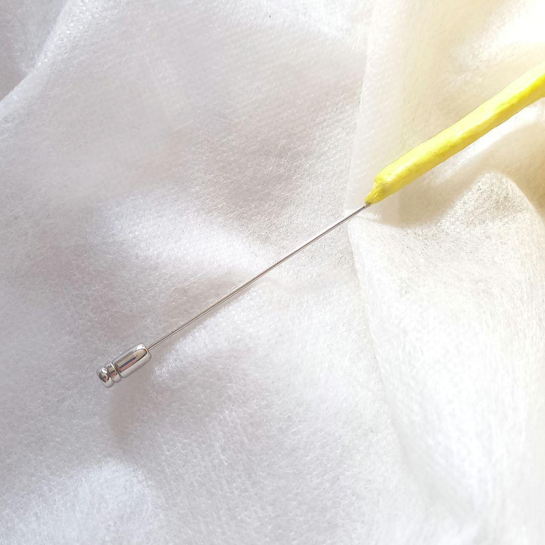 未使用 コサージュピンブローチ ホワイトイエロー マディソンブルー アクセサリー