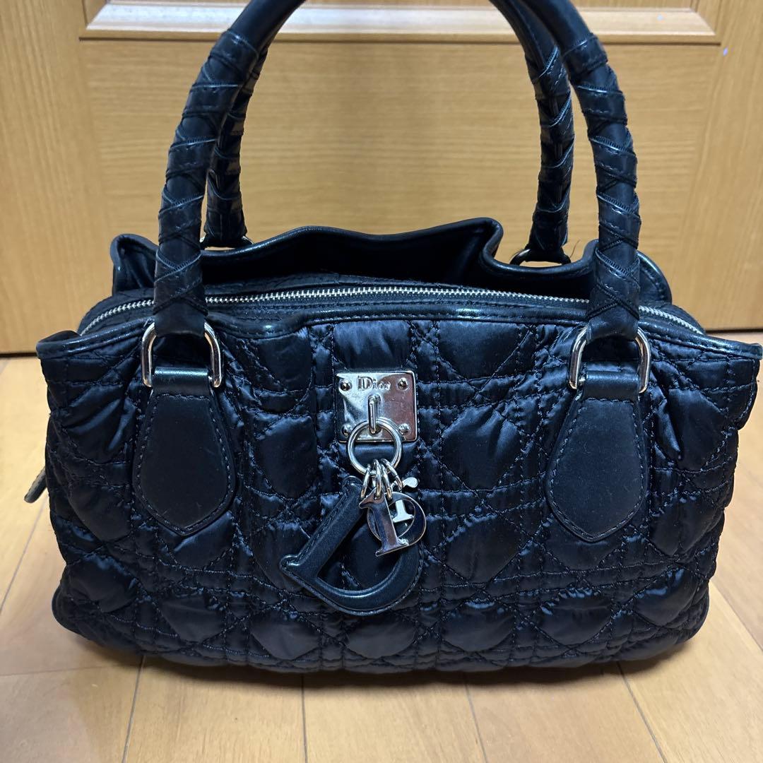 Dior ブラック カナージュ キルティング ハンドバッグ